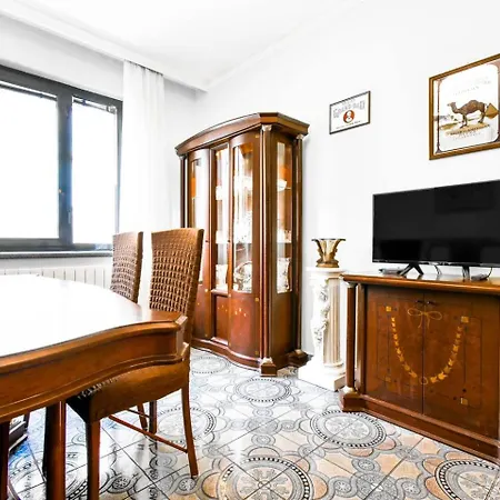 2 Levels 2br 2btr Separate Kitchen Ac Апартаменты *