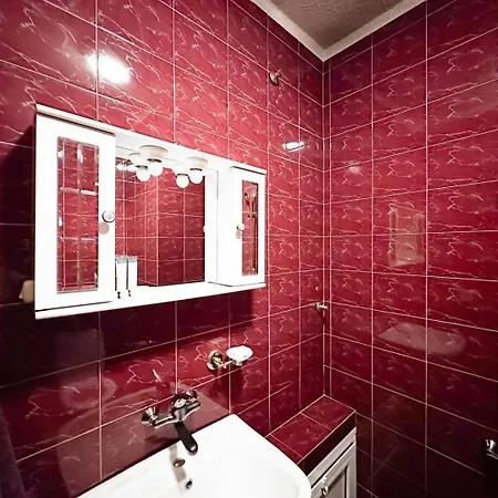 Apartament 2 Levels 2br 2btr Separate Kitchen Ac Sofia